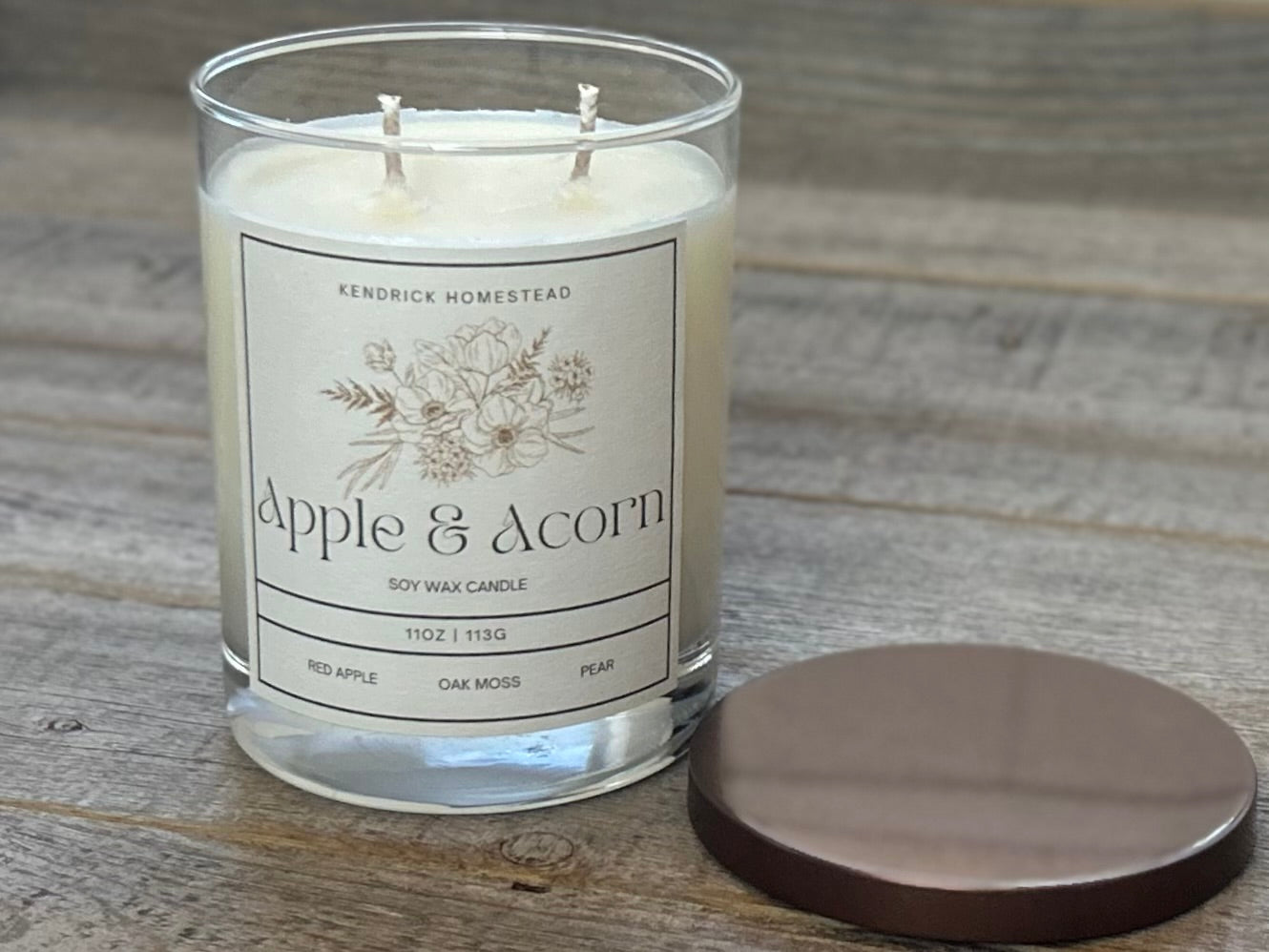 Apple & Acorn soy wax candle Kendrick Homestead