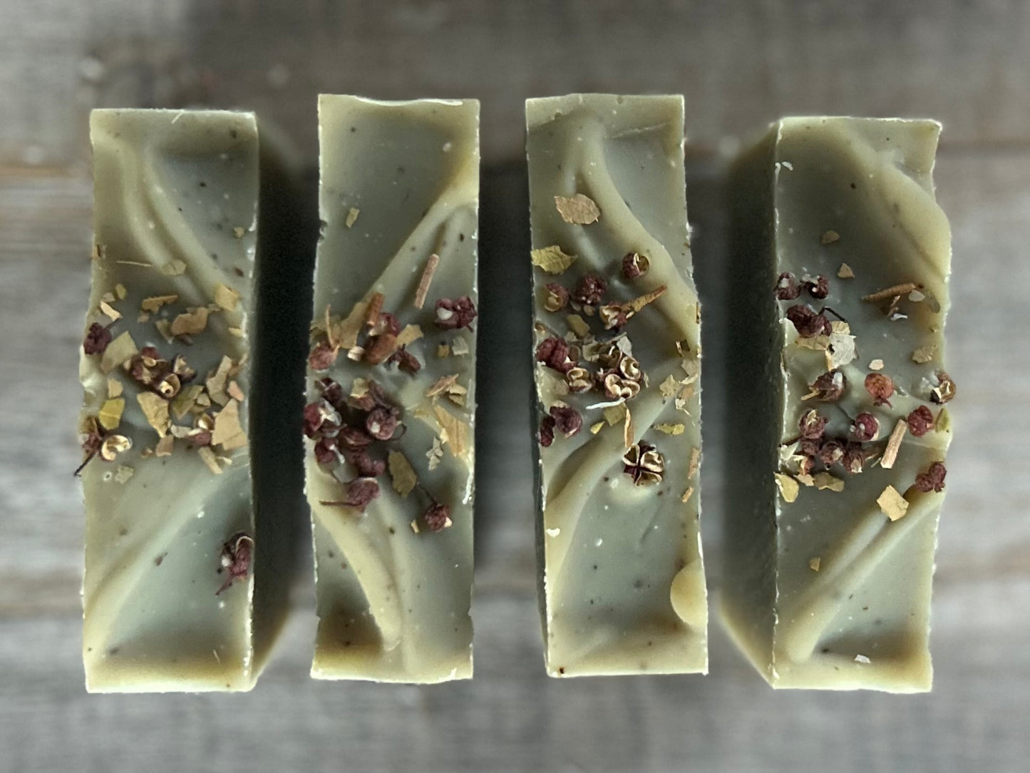 Scented with spearmint, lime and rosemary essential oil, you will feel like you are taking the most refreshing shower in the forest. Winter Forest soap is made with nourishing goat's milk, cocoa butter, shea butter, avocado oil, caster oil, french green clay, bamboo charcoal and ground juniper berries for light exfoliation. Kendrick Homestead
