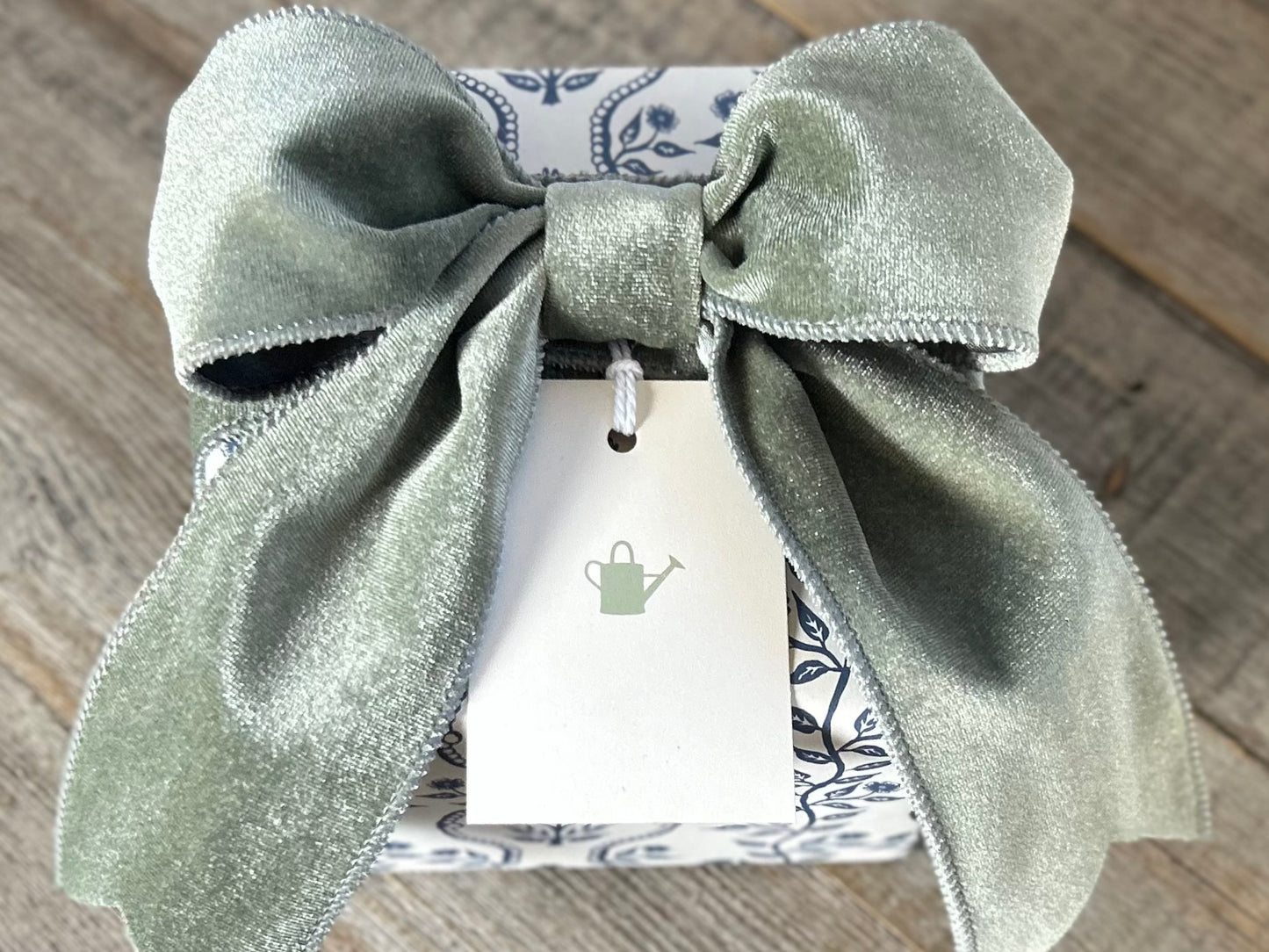 English Country Gift Wrapping, Kendrick Homestead