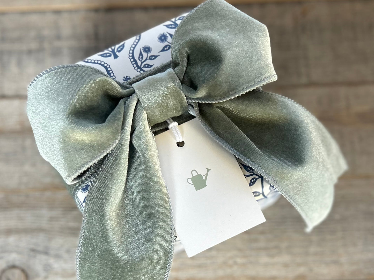 English Country Gift Wrapping, Kendrick Homestead