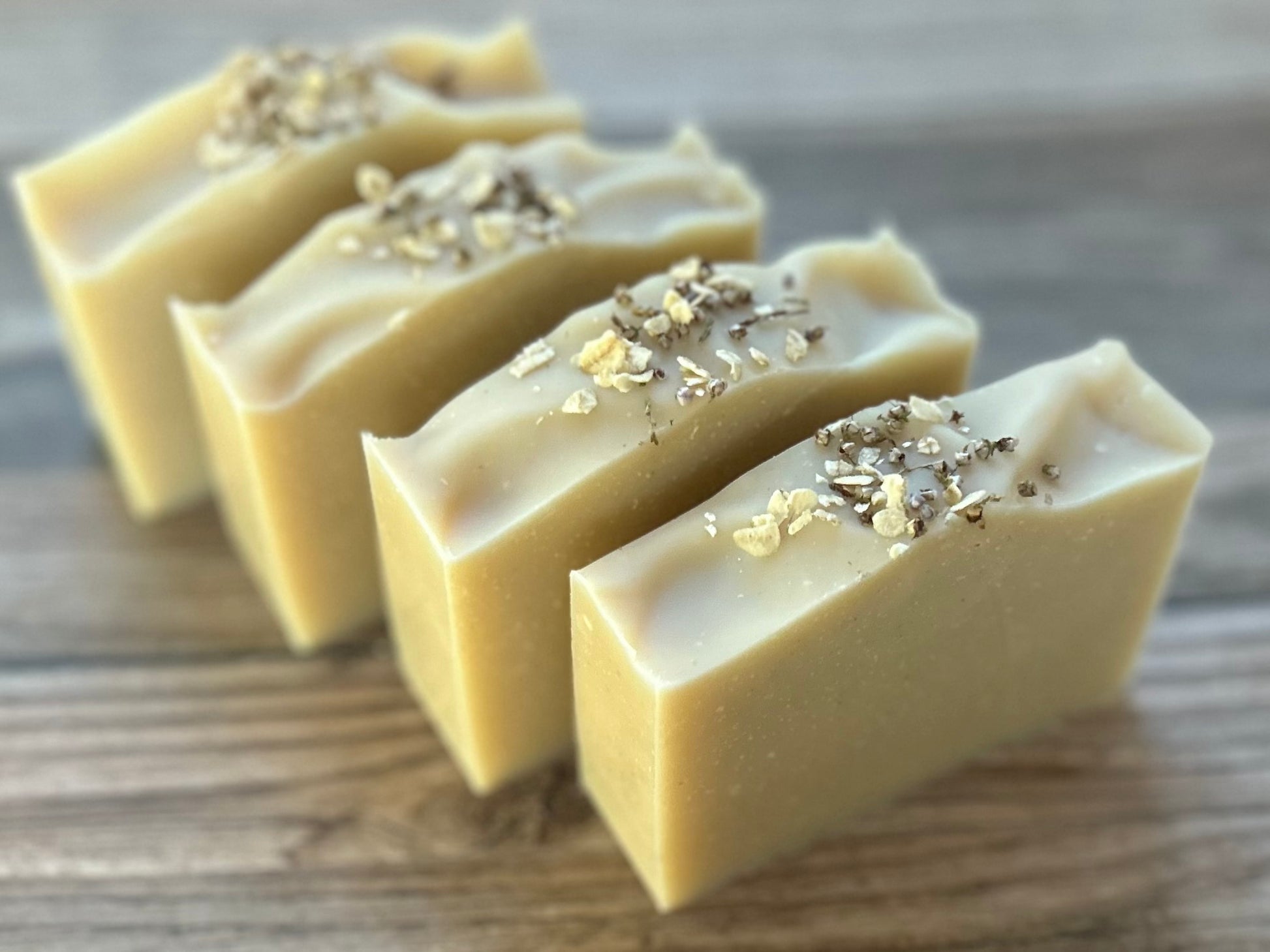 GOAT'S MILK & OATMEAL goat's milk soap