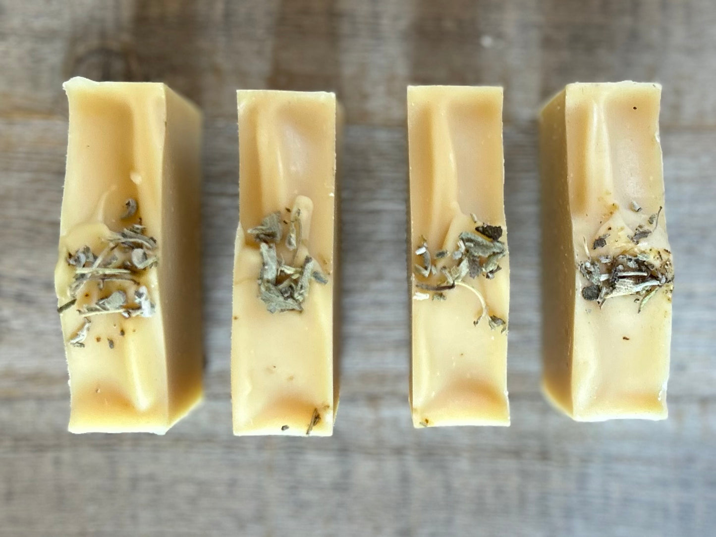 Let the worries of the day slide away with the help of this relaxing herbal blend of white sage, lavender and cedarwood. Lavender &amp; White Sage soap is made with nourishing goat's milk, olive oil, coconut oil, cocoa butter, shea butter, sweet almond oil, castor oil, kaolin clay and dried white sage. Kendrick Homestead