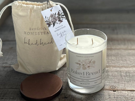 BAKED BREAD soy candle