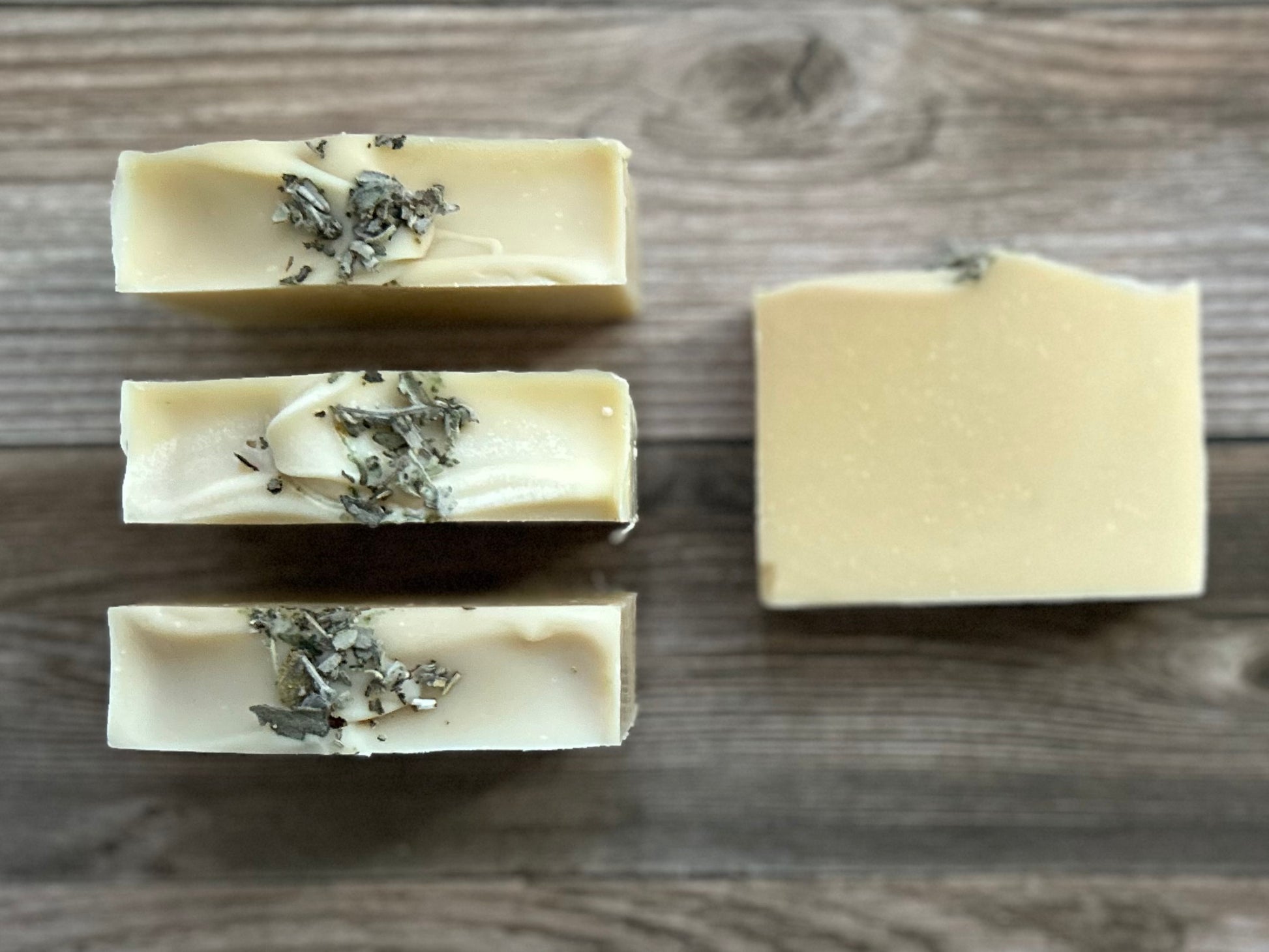 LAVENDER & WHITE SAGE goat's milk soap