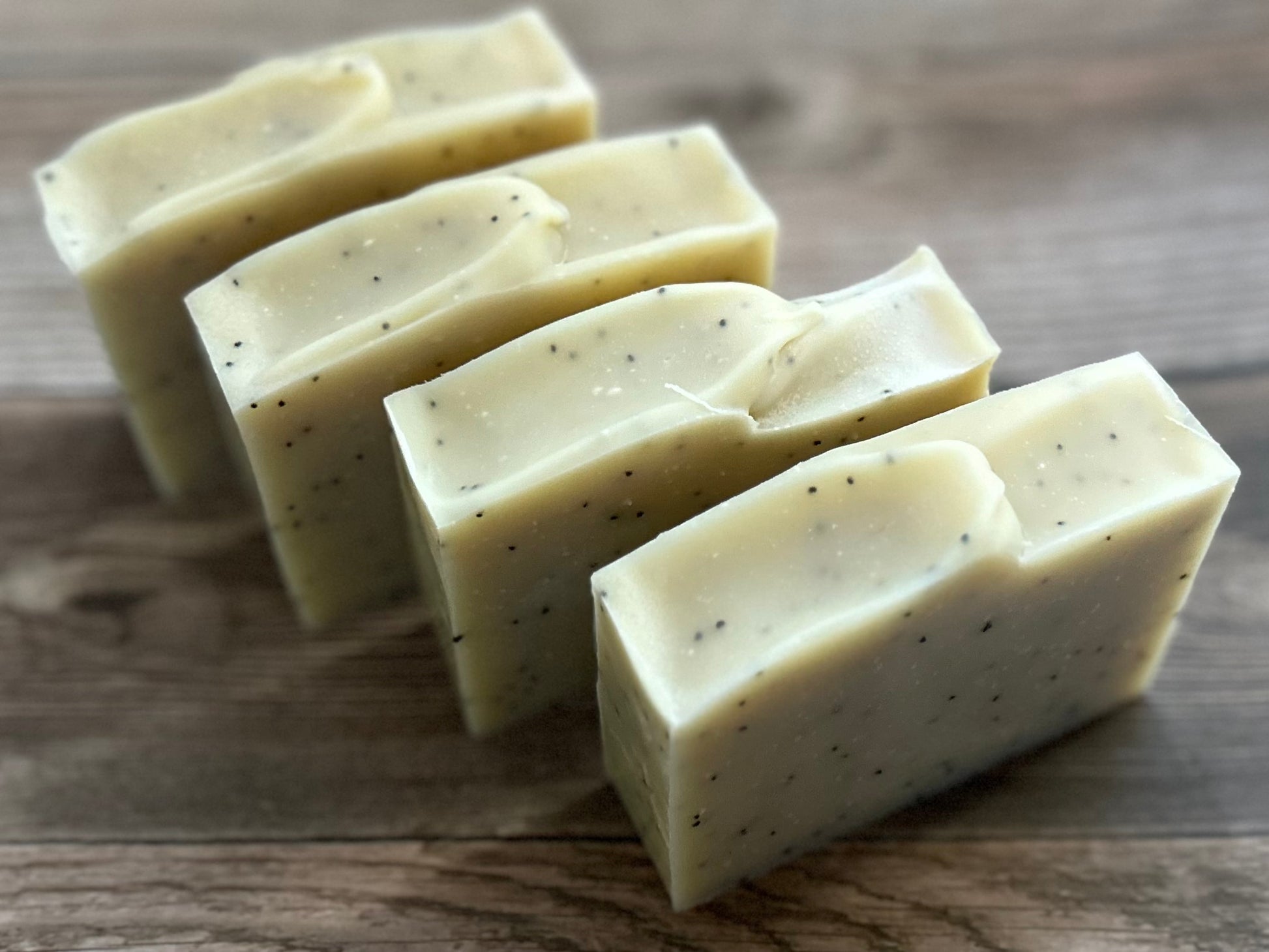 WHITE ASPEN aloe vera soap