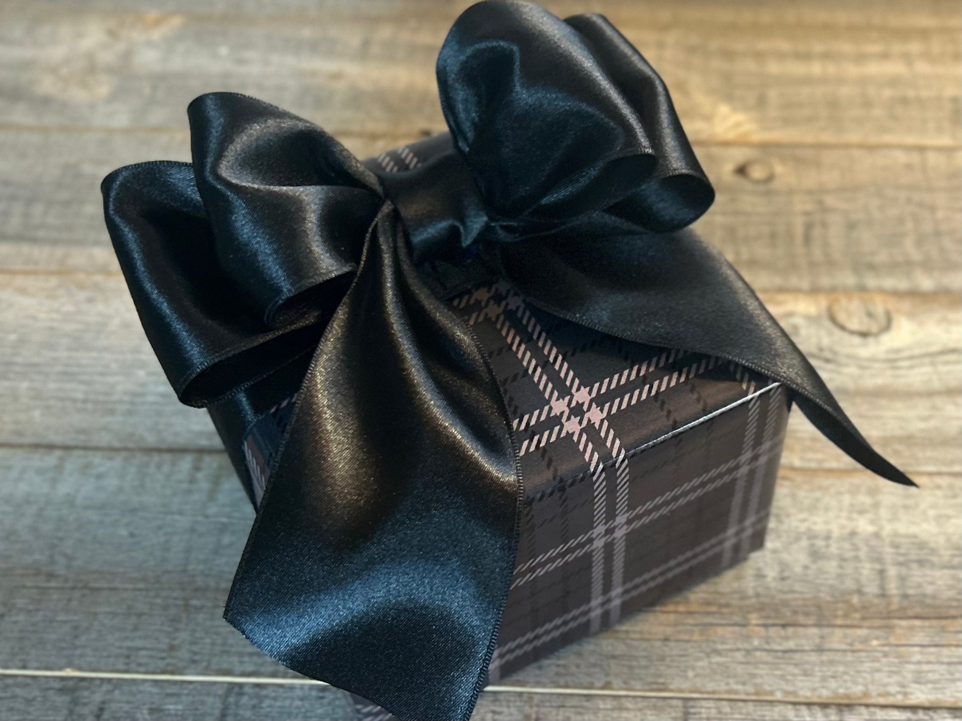 Classic Blue Plaid gift set gift wrapping
