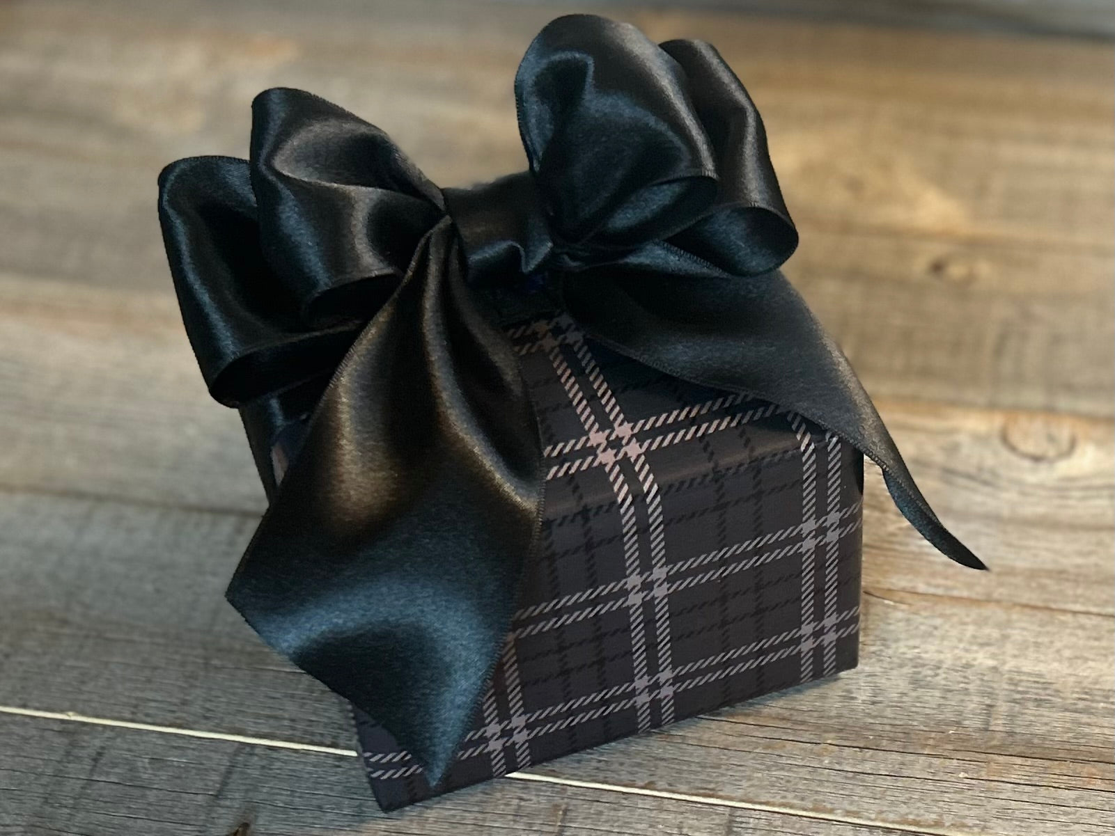 Classic Blue Plaid gift set gift wrapping