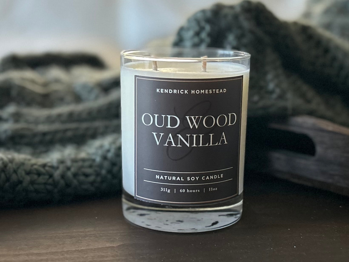 OUD WOOD & VANILLA soy candle