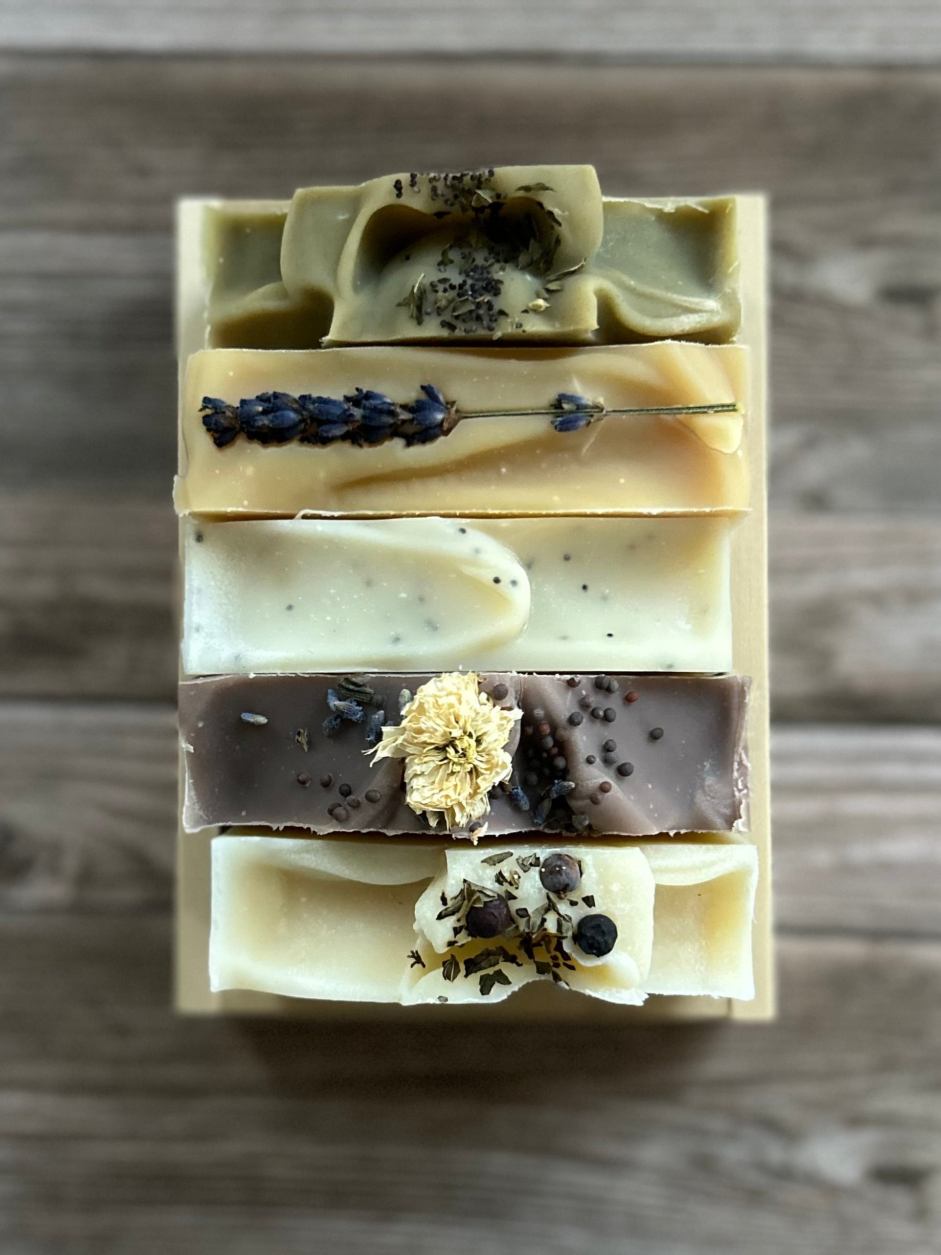  5 soap bars in crate gift set