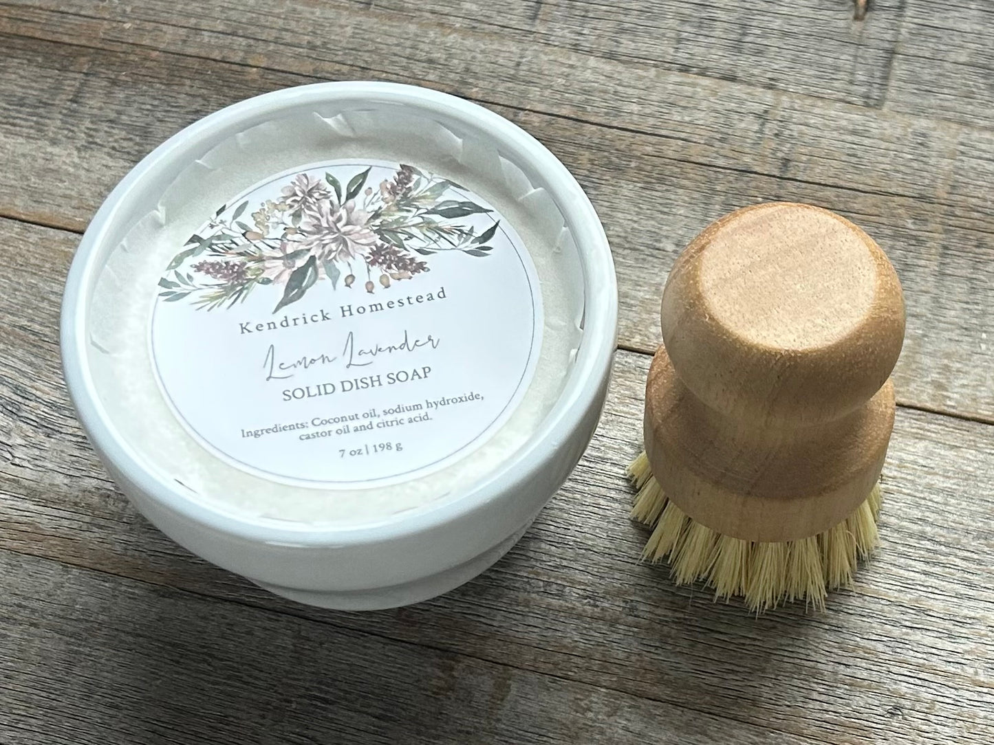 Solid dish soap, kendrick homestead
coconut oil, castor oil, citric acid and lemon and lavender essential oil