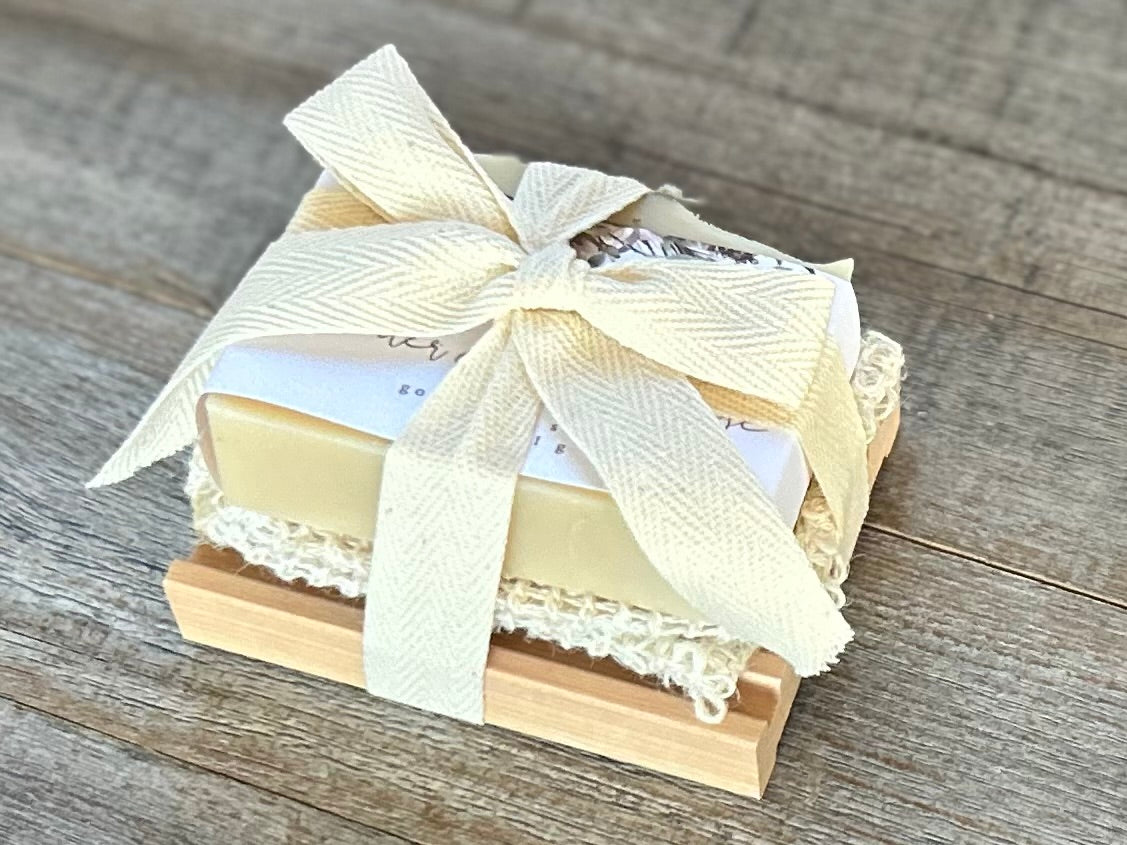Soap with Wood dish gift set, Kendrick Homestead